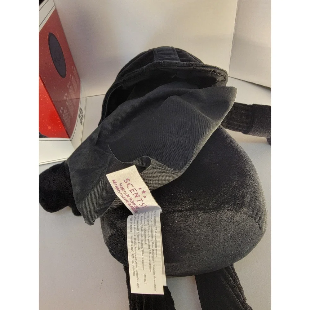 Scentsy Star Wars Darth Vader Buddy Plush w/ Box & Dark Side Force Scent Pak